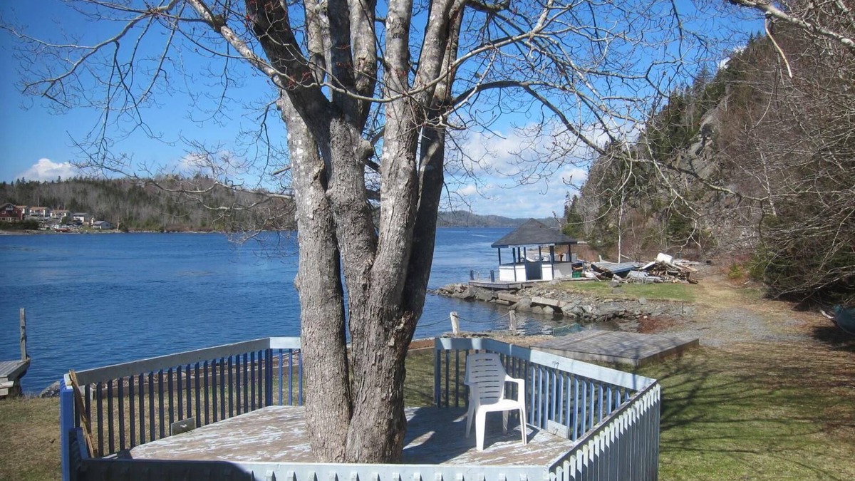 Head of Jeddore Hotel | Salmon River Country Inn