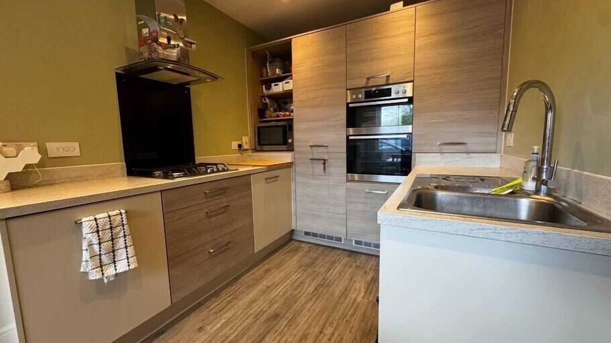 Newport Pagnell House | Salmon's Home - A peaceful sanctuary