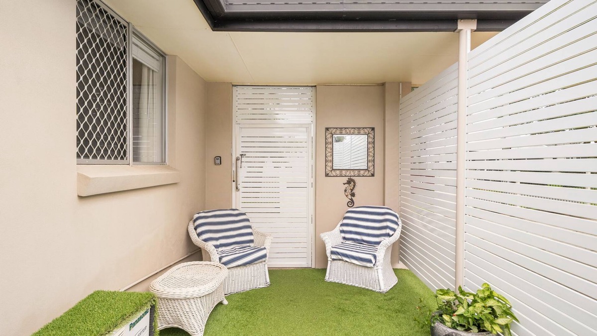 Redcliffe Villa | "Salt-Air Serenity - Stylish 1 Bedroom in Redcliffe”