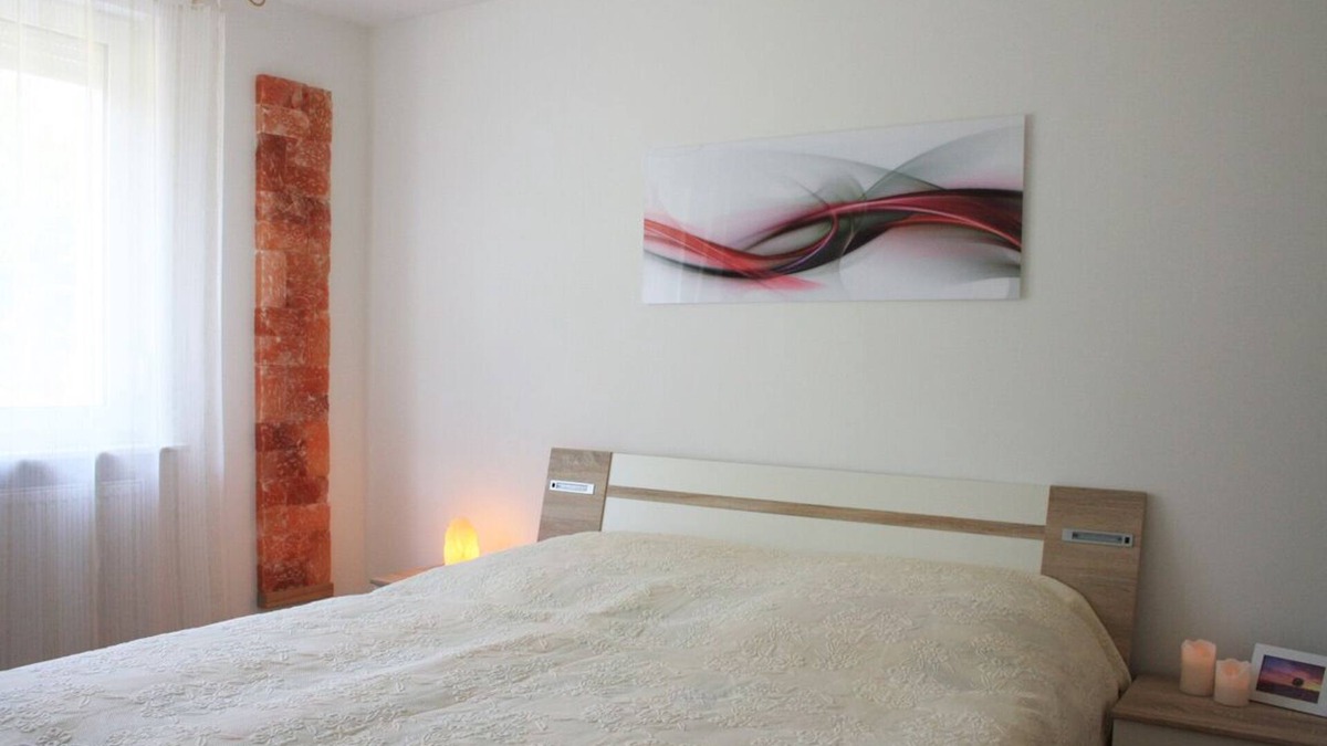 Bad Saarow Apartment | Salt apartment butterfly between forest & lake