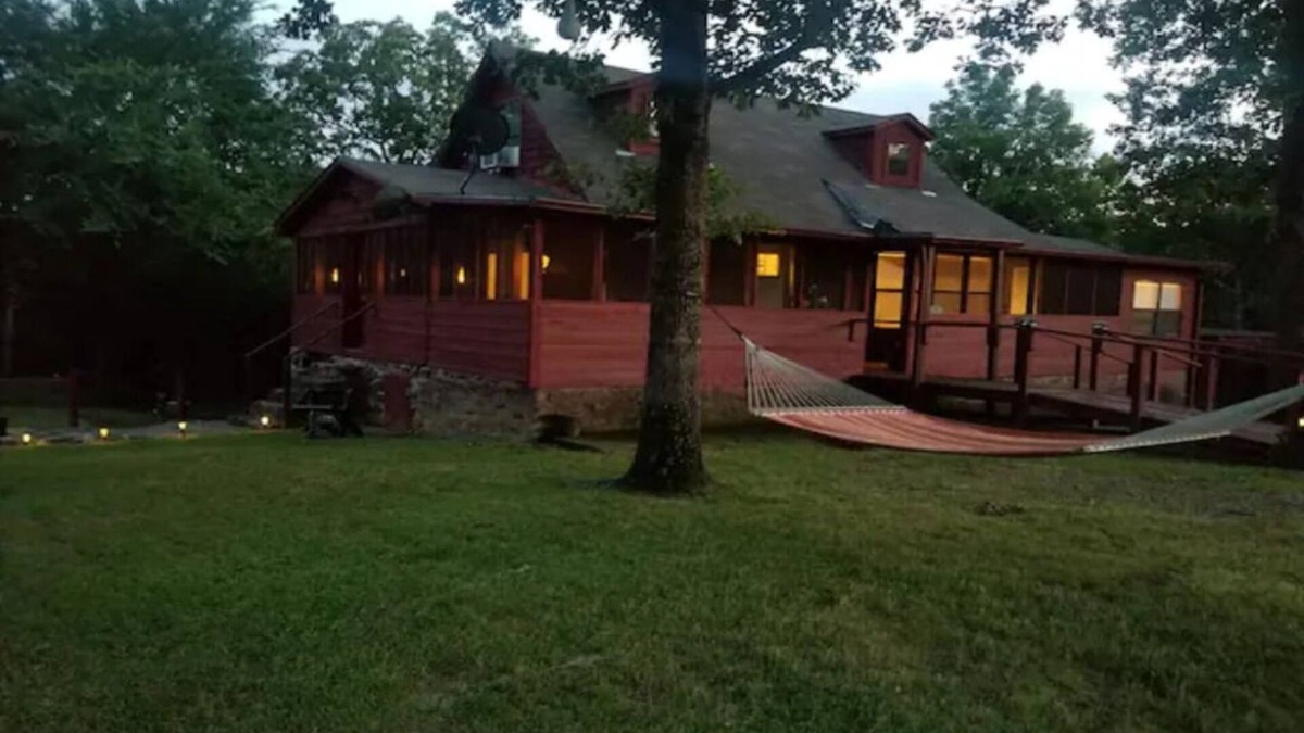 Park Hill House | Salt Creek Cabin at Lake Tenkiller