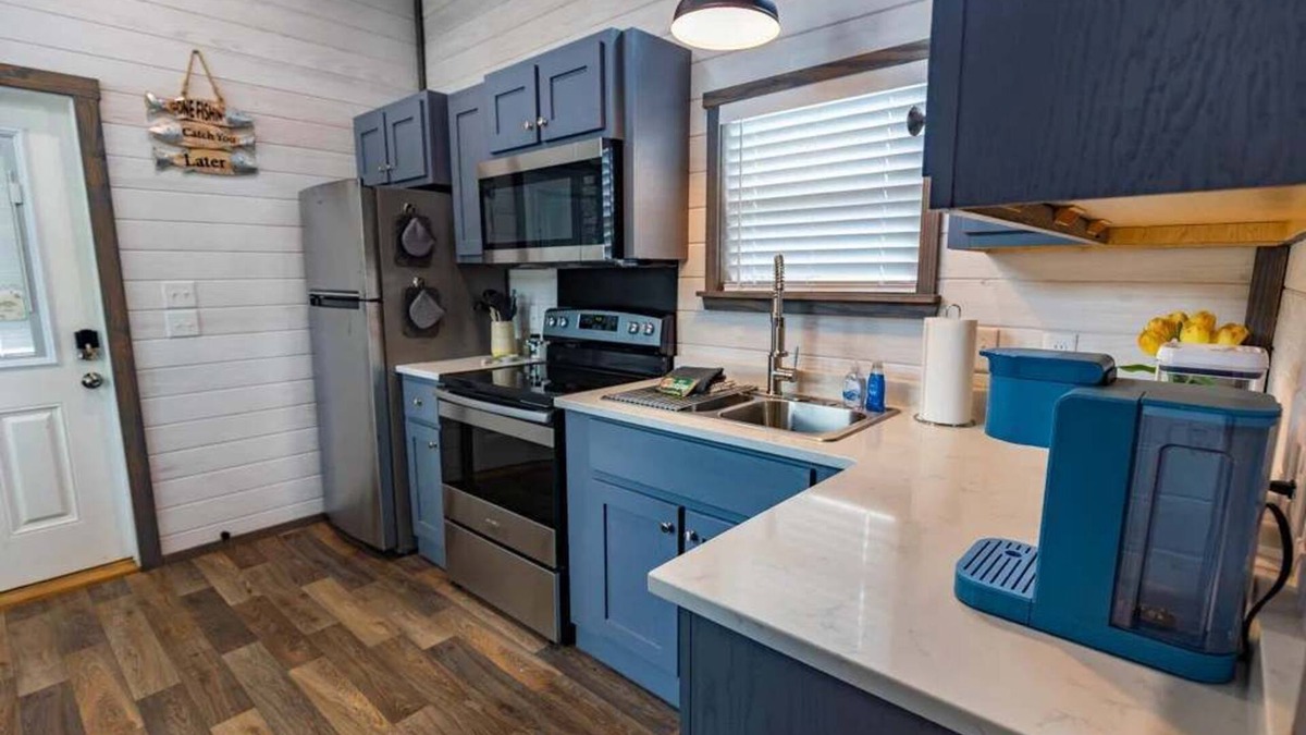 Dover House | Salt Shack at In The Pines Pr6265