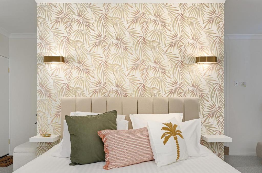 Runaway Bay House | Saltbreeze Boutique Guesthouse