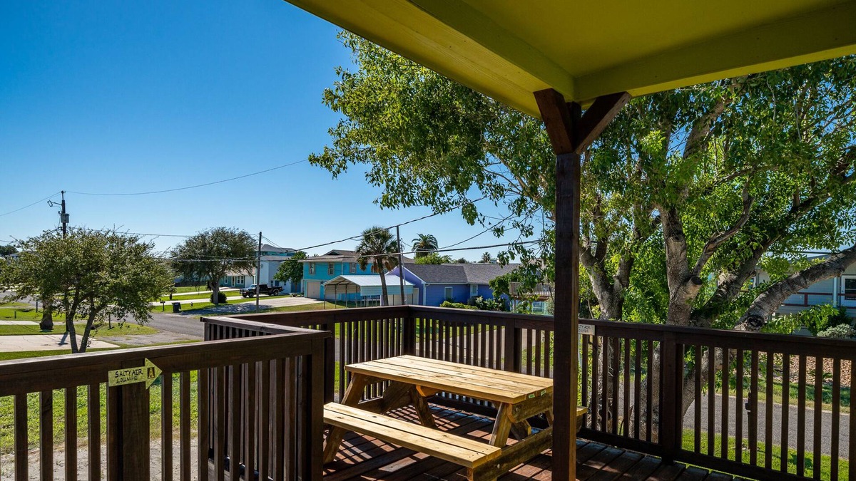 Palm Harbor Condo | Salty Air Retreat, 1 Bed, 1 Bath, Sleeps 4, WiFi