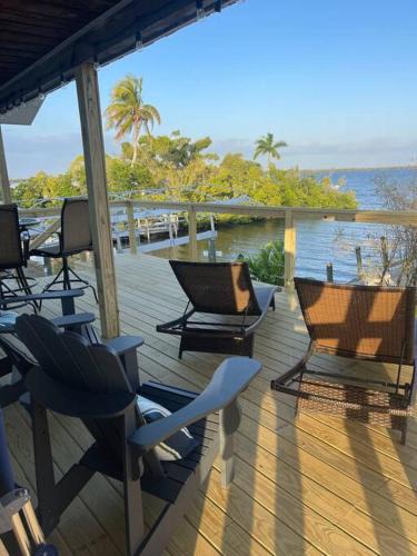 Matlacha House | Salty Bones, Hemingway-esque Florida Escape, Boat On Property