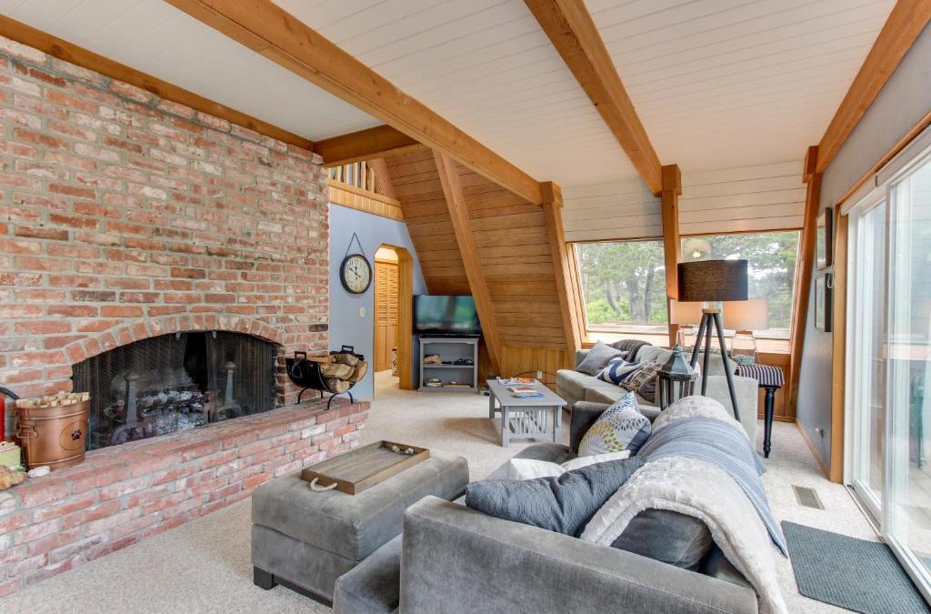 Florence House | Salty Dog Lodge