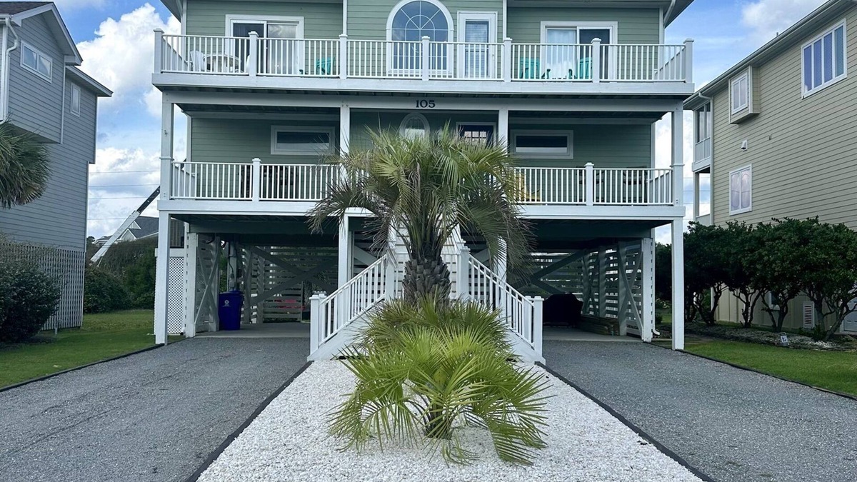 Village of Stump Sound House | Salty Medicine 4 bed 3.5 bath home with POOL