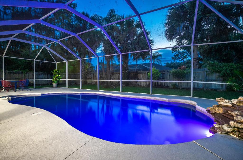 Palm Coast House | Salty Pool Escape - Nearby Beach