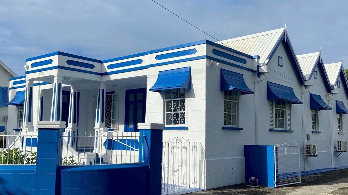 Saint Lawrence House | Salty Toes: Newly Renovated Beachfront Home on Worthing Beach!