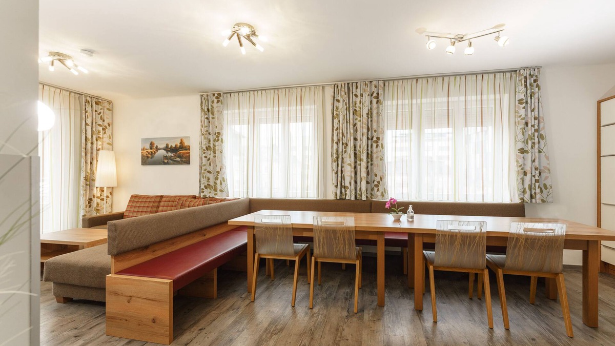 Loretto Apartment | Salzburg: Apartment RIVERSIDE 2 for 1 - 12 people