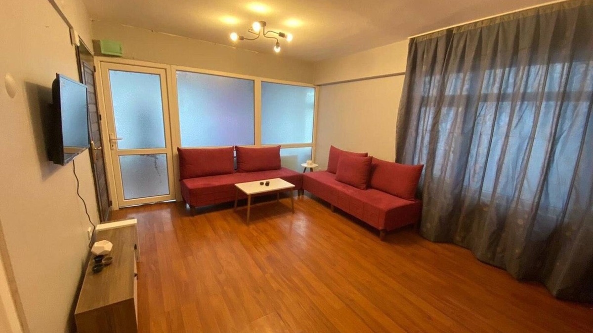 Kabatas House | sam apartments is 10 min away from taksim square,1min to the sea, tramvay ,metro