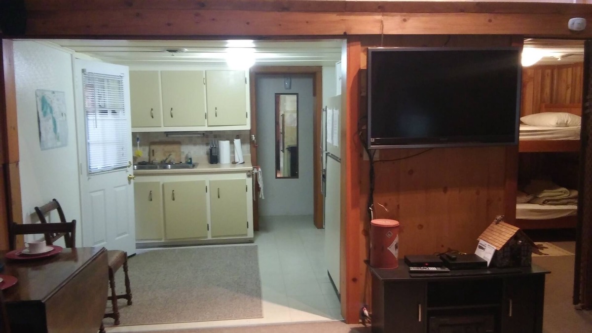 Higgins Lake Cottage | Sam-o-Set Shores Rental