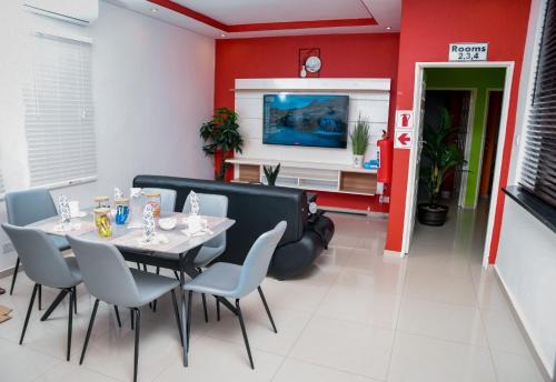 Francistown House | Same Stay Inn