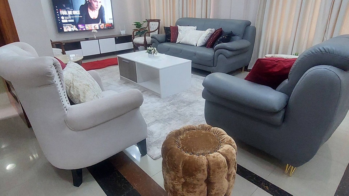 Kivukoni Apartment | Sami BnB Apt 3 - Makongo after Mlimani City