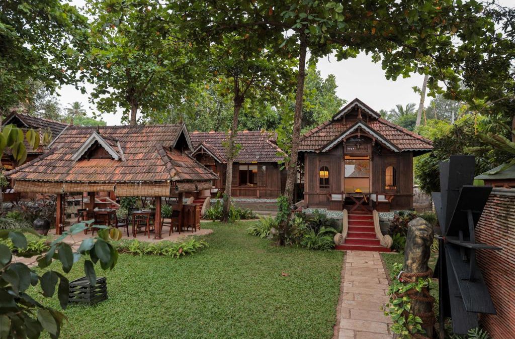 Kollam Resort | Samiira on Ashtamudi Lake