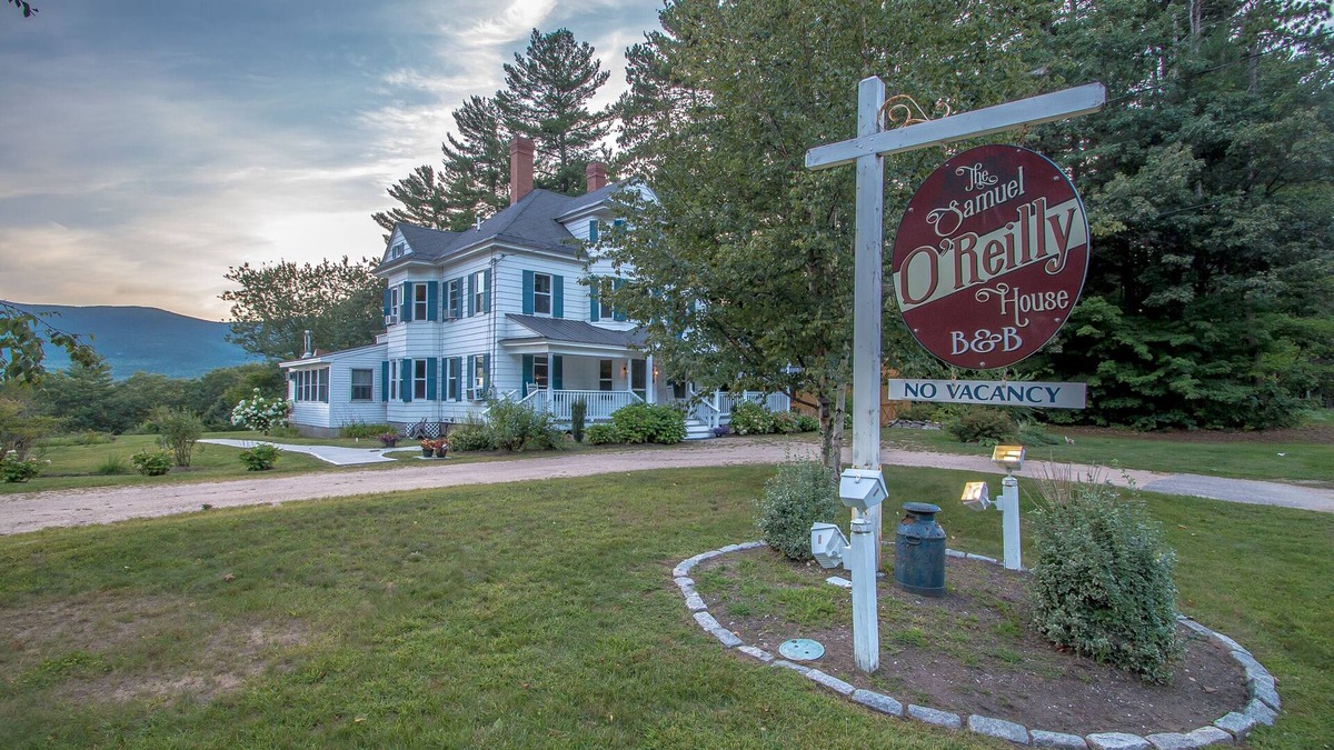 North Conway Bed & Breakfast | Samuel O'Reilly House Bed and Breakfast - Come Relax At Our Picturesque Property