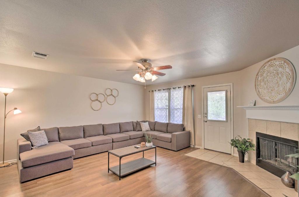 San Antonio House | San Antonio Getaway with Game Room, Near SeaWorld!
