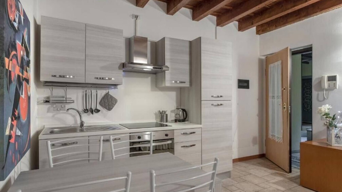 Borgo San Leonardo Apartment | San Bernardino 8 - Real Estate and Rental Solutions