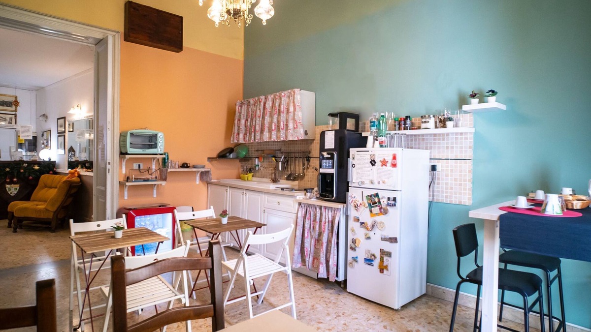 Catania City Centre Apartment | San Demetrio Rooms - Quadruple Room