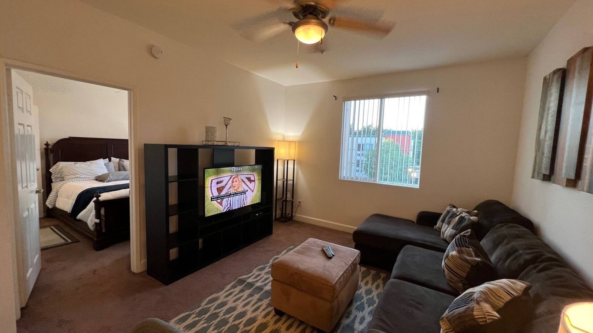 Panorama City Apartment | SAN FERNANDO VALLEY 1+1 UNIT utilities are included and major freeways access