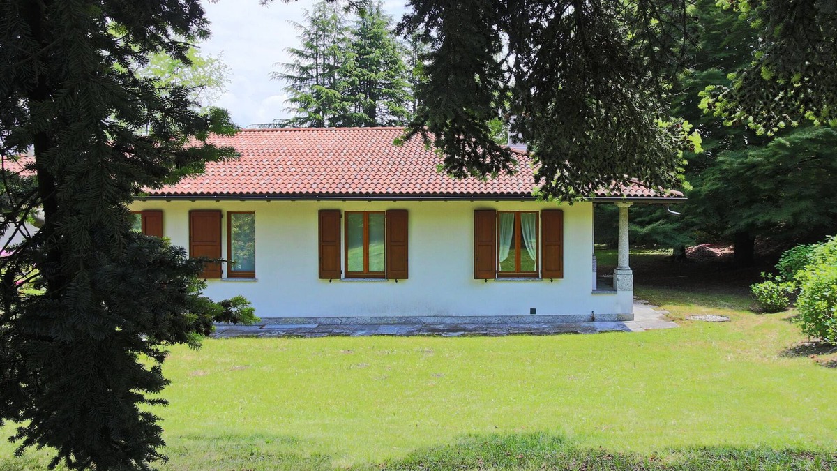 San Fedele Intelvi Villa | San Rocco 73 - Four Bedroom Villa, Sleeps 7