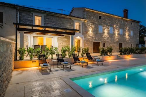 Tinjan Villa | San Rocco