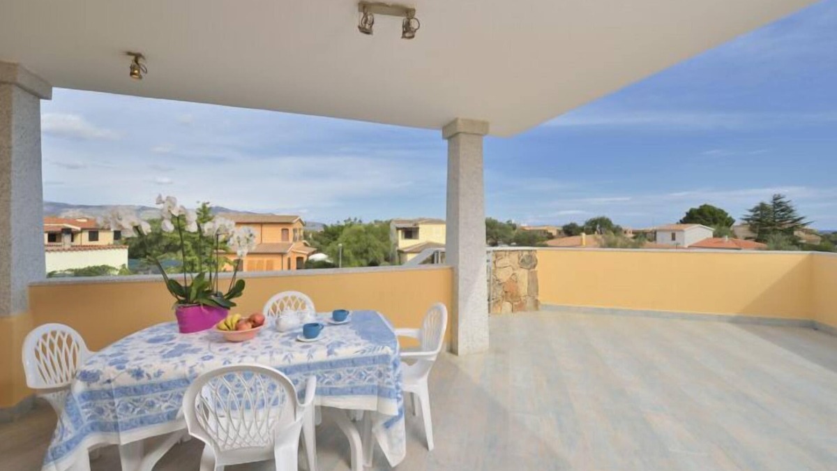 San Teodoro City Centre Apartment | San Teodoro - Apartment near La Cinta beach and downtown - free WIFI