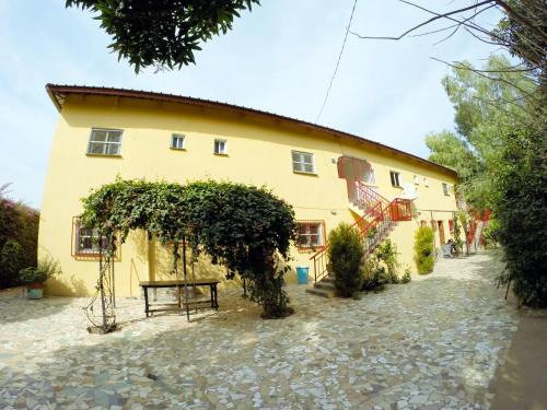 Serrekunda Apartment | Sanchaba Yellow Apartments
