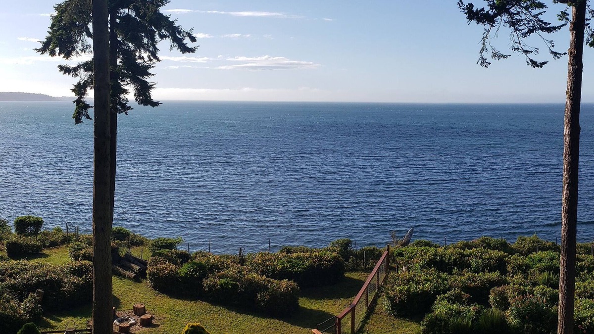 Sequim House | Sanctuary by the Sea