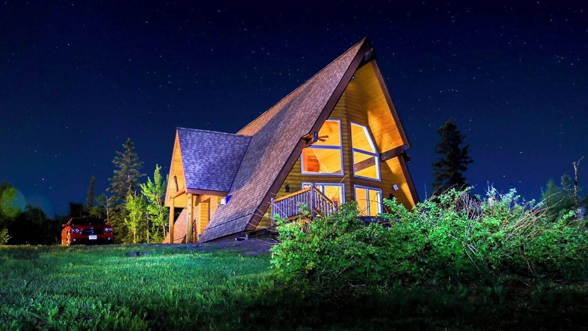 Silver Bay House | Sanctuary on the North Shore of Lake Superior