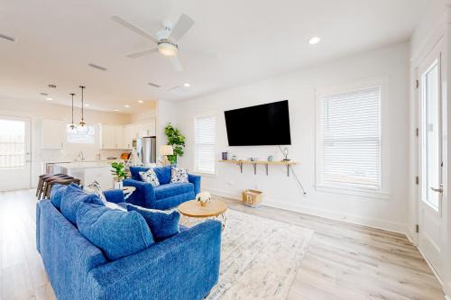 Silver Sands House | Sand and Sunshine