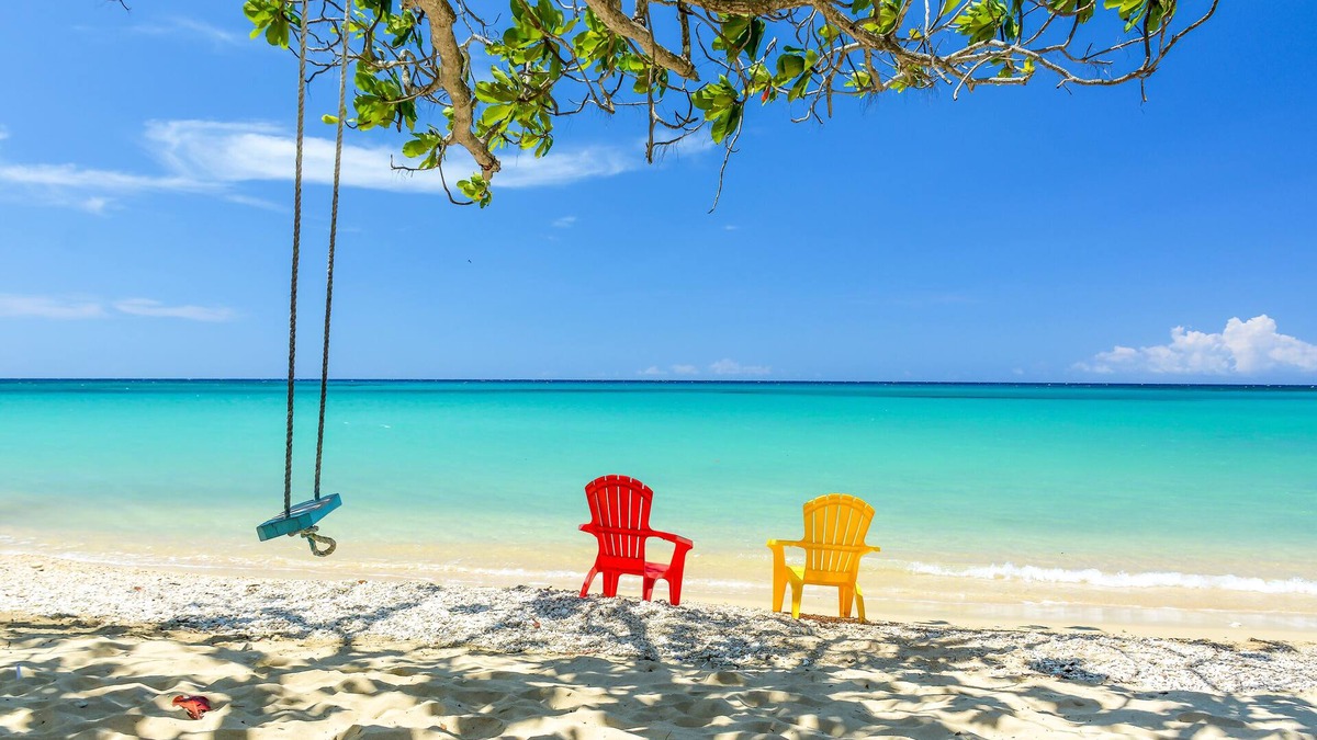 Ocho Rios Hotel | Sand and Tan Beach Hotel at White River, Ocho Rios