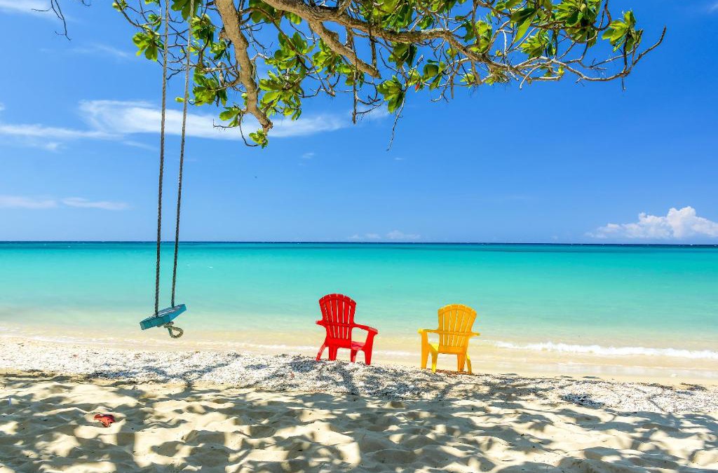 Ocho Rios Hotel | Sand and Tan Beach Hotel