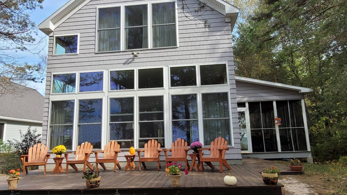 Henderson House | Sand Beach Cottage