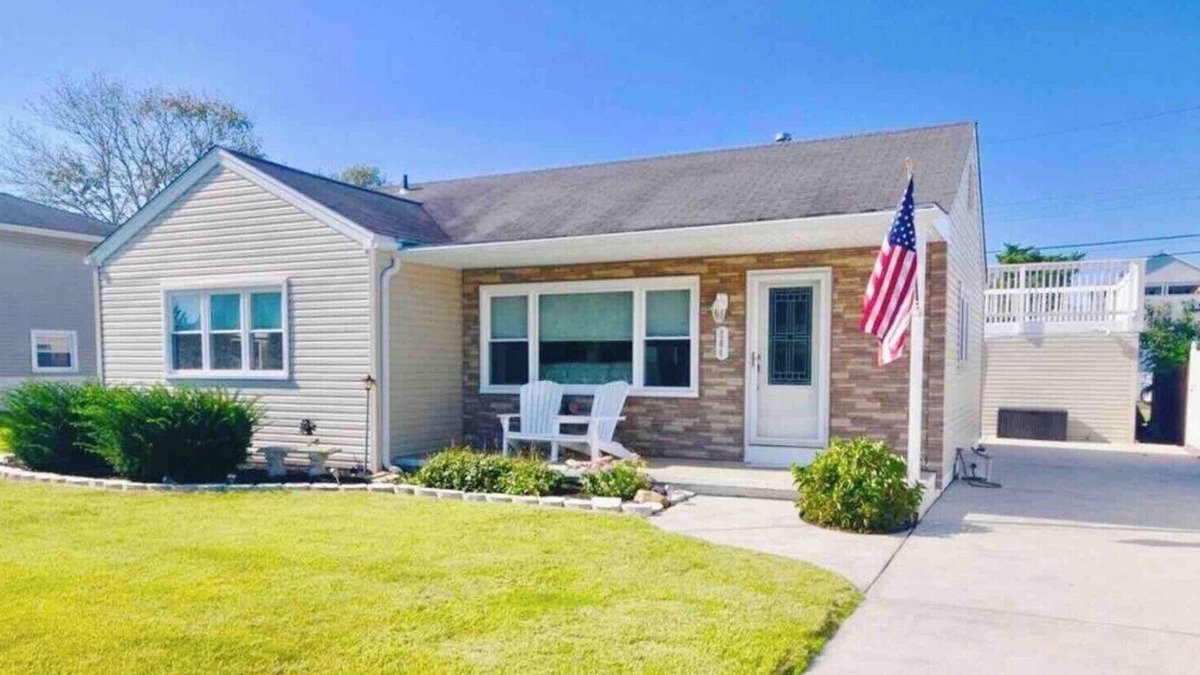 A-Zone Cottage | ⛱ Sand Ranch-Family-Dogs OK- Walk 2 Playground/Town
