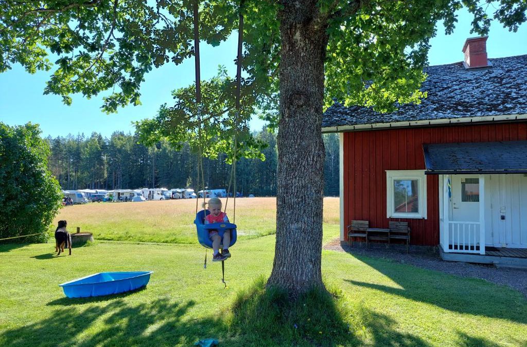 Arjang House | Sandaholm Camping, Bad och Restaurang