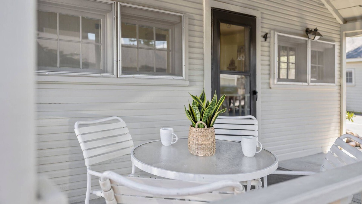 Traverse City Cabin | Sandbar Cottage 4 The