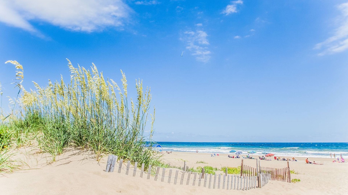 Sandbridge Cottage | Sandbridge Beach, VA - Cottage - The Best of Beach & Bay! nNEW SPECIAL PRICING!