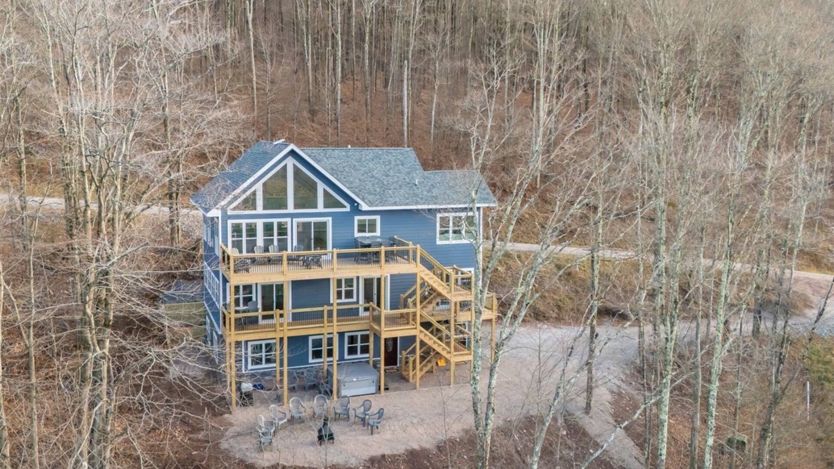 Timberline House | Sandcastle on the Slopes