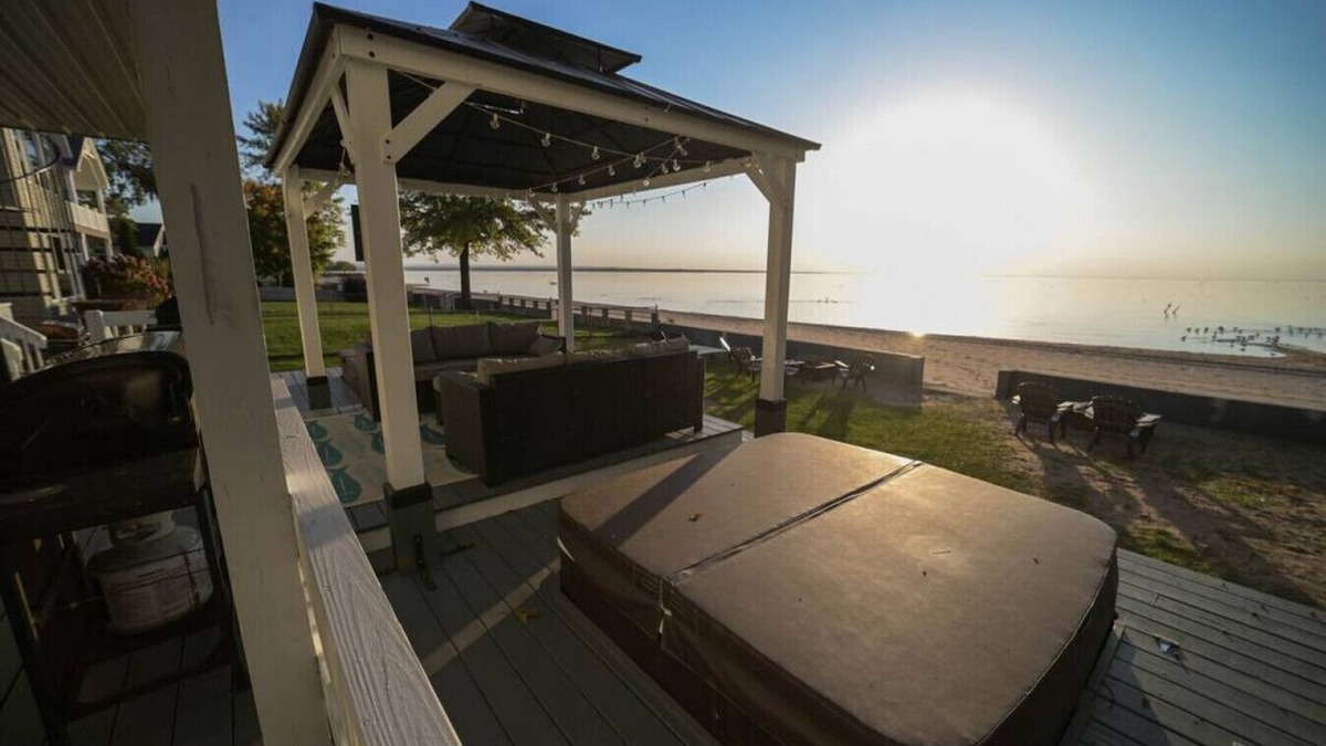 Sylvan Beach Condo | Sandcastle Way| Historic Oneida Lakefront Condo 3