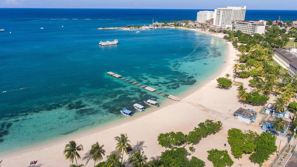 Ocho Rios Resort | Sandcastles Beach Resort