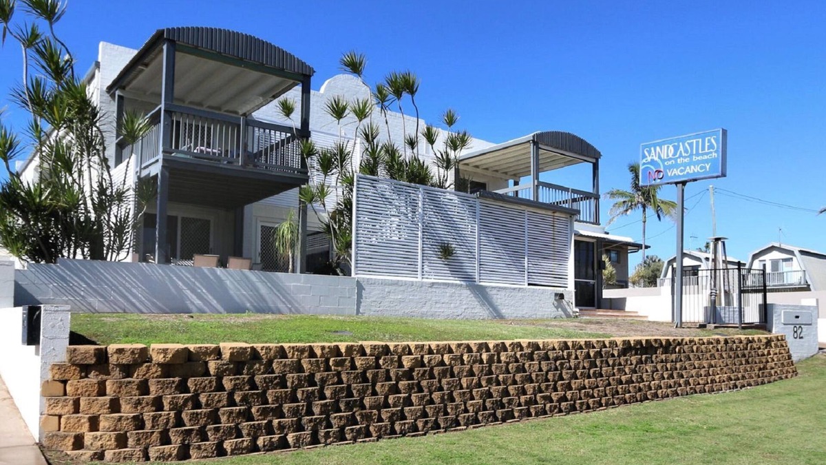 Bargara Apartment | Sandcastles Unit 8 - 2 bedroom Ocean Front Unit