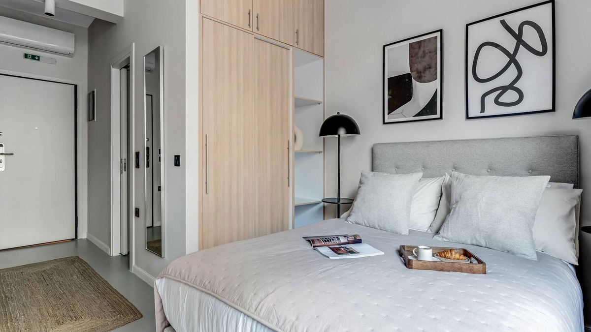Piraeus Apartment | Sanders Port - Intimate Studio Near Piraeus Port