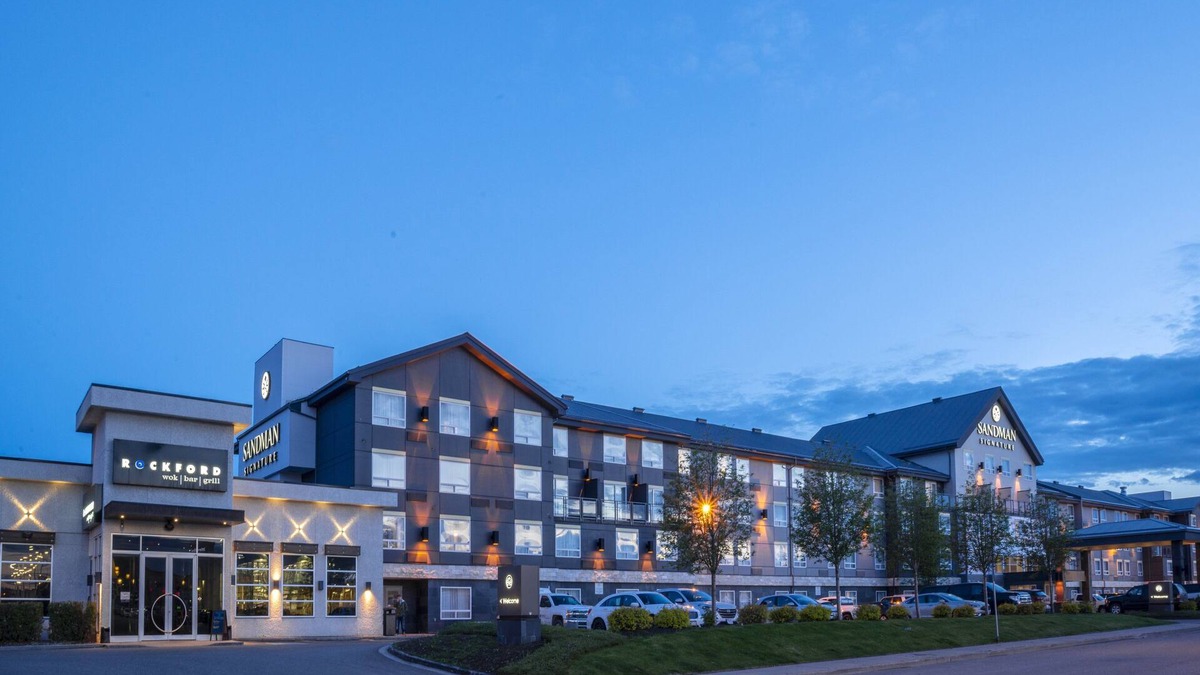 Prince George Hotel | Sandman Signature Prince George Hotel