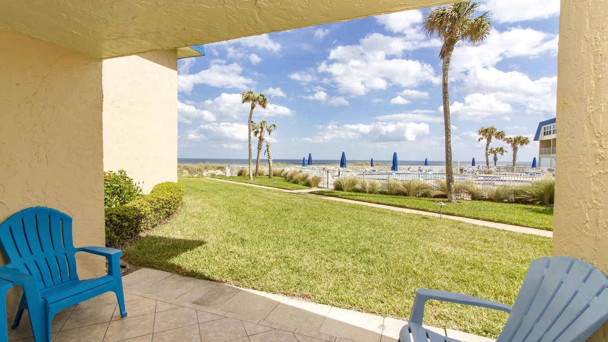 Crescent Beach Condo | Sandpiper 115 - Southern Exposure Flat