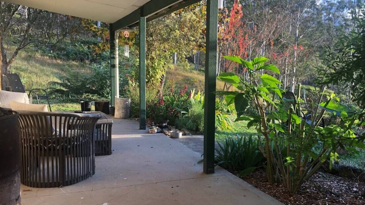 Elands House | Sandstone mountain cottage, pets welcome