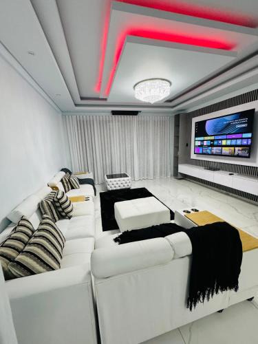 Greater Johannesburg Metropolitan Area Apartment | Sandton Atherstone Luxury