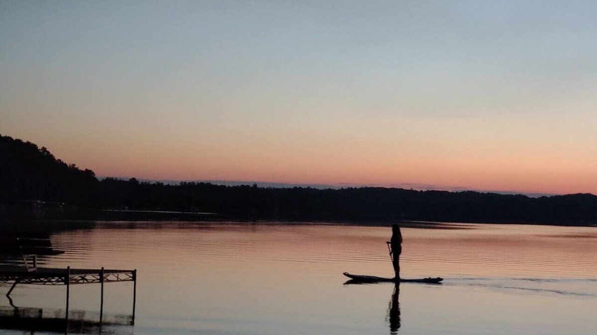 Emily Cabin | Sandy Beach and Lake Views on Mary Lake!