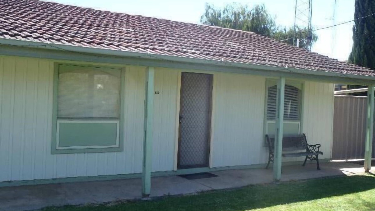 Moonta Bay House | Sandy Bits Beach Shack