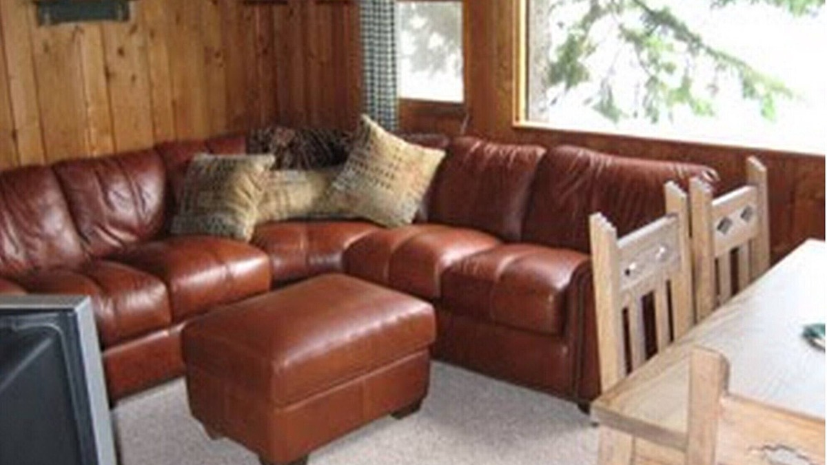 Hayward Cabin | Sandy Lakeshores on Beautiful Lac Courte Oreilles in Hayward Wisconsin